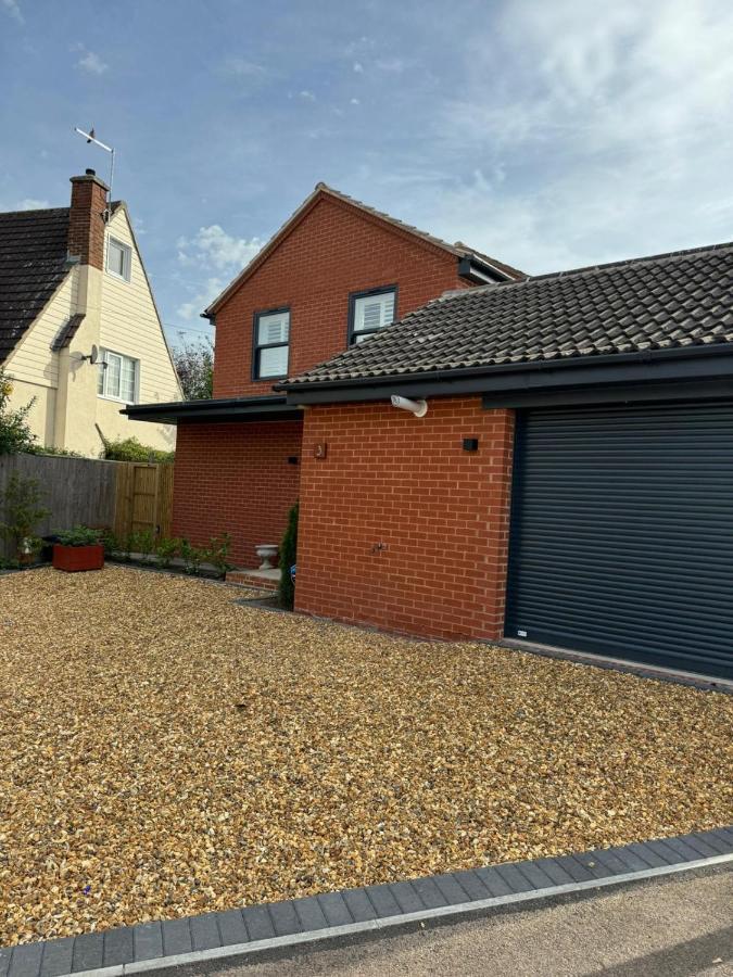 La Casa Rosa Cheltenham - Free Parking Close To Racecourse Екстериор снимка